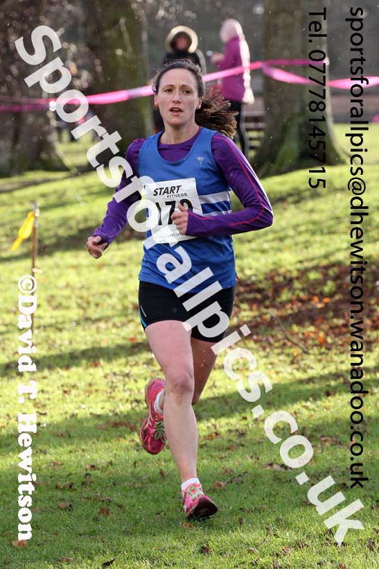 Morpeth Harriers 11k Road Race on New Year's Day. Photo: David T. Hewitson/Sports for All Pics